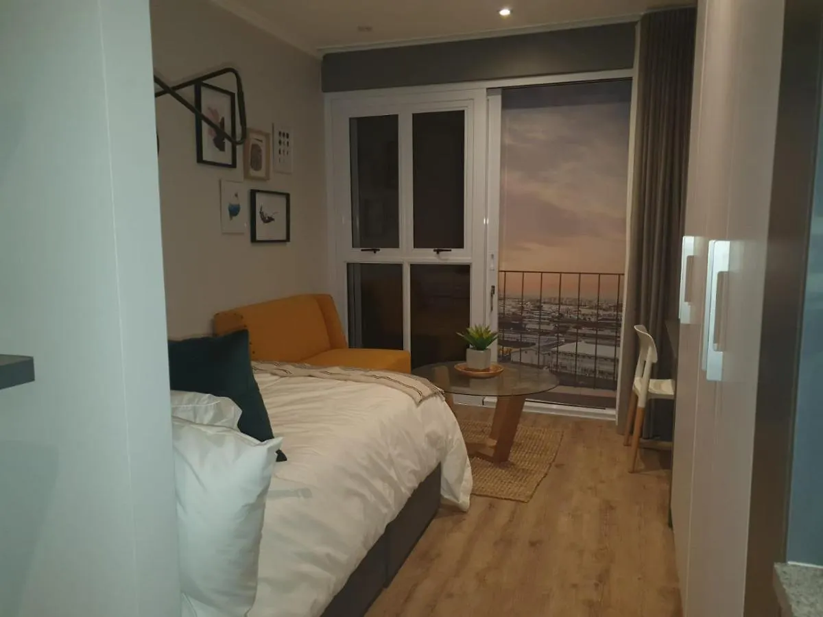 Honeymoon Condo Studio Apartments Cape Town